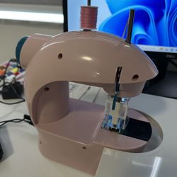Pink Sewing machine/máquina de coser