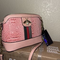 Soft Pink Style Purse 
