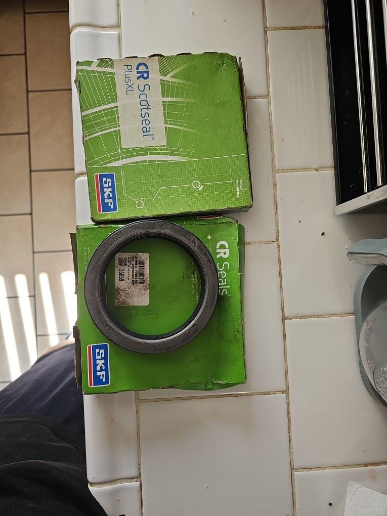 Tractor Wheel Seals 35058