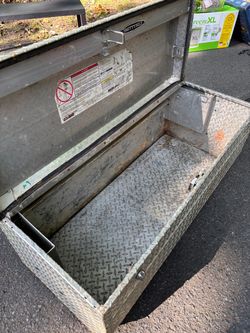 Truck box tool box