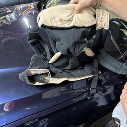 Ergobaby Carrier