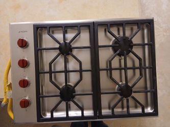 Wolf CG304P/S/LP 30-inch Professional Gas Cooktop
