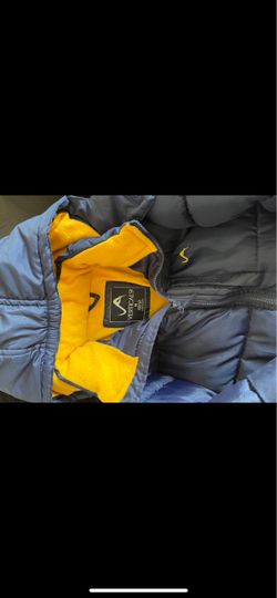 Coat blue yellow inside.