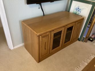 Oak TV Stand & Entertainment Center