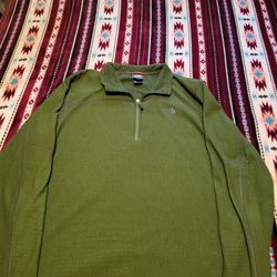 The North Face Quarter Zip Pullover 