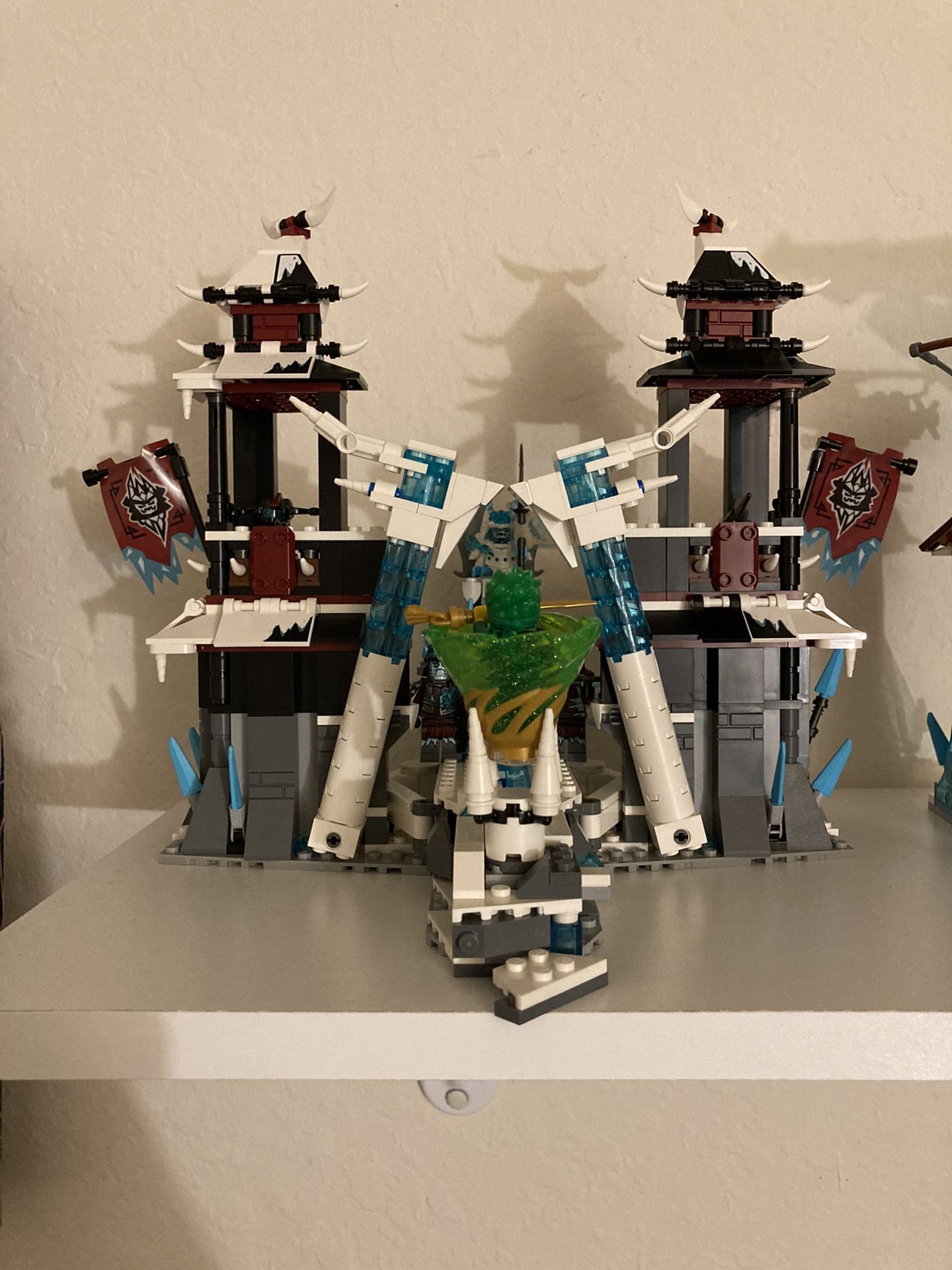 Lego ninjago castle of outlet the forsaken emperor