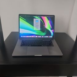 MacBook Pro 15