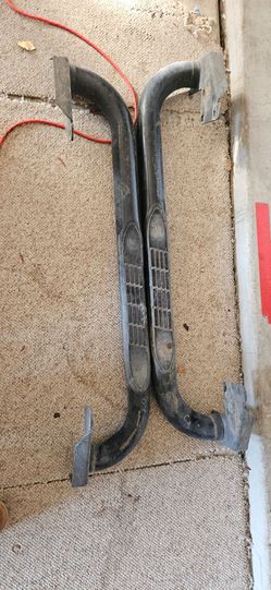 Single cab side steps