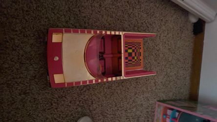 LOL car