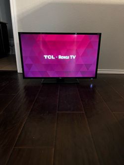 32” TCL Roku TV
