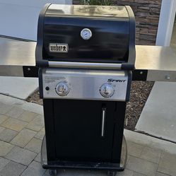 Weber Spirit E-215 grill