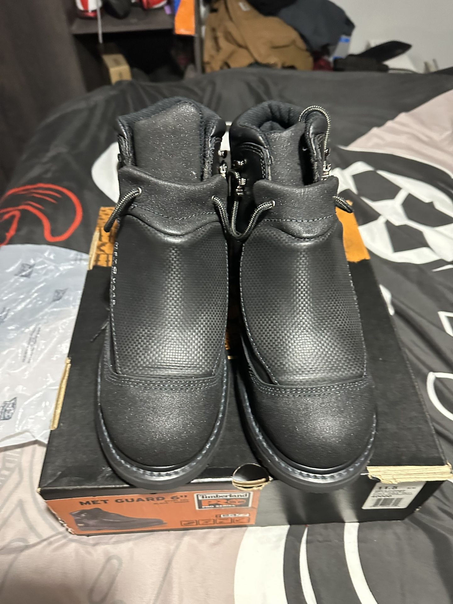 TIMBERLAND PRO Black, Men's, Steel Toe, Met Guard, EH, 6 Inch Work Boot TM40000