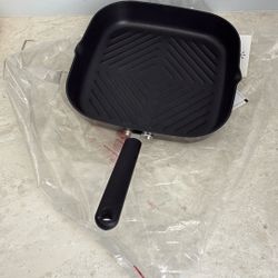 Cook’s Essentials 11” Square Griddle Pan, New