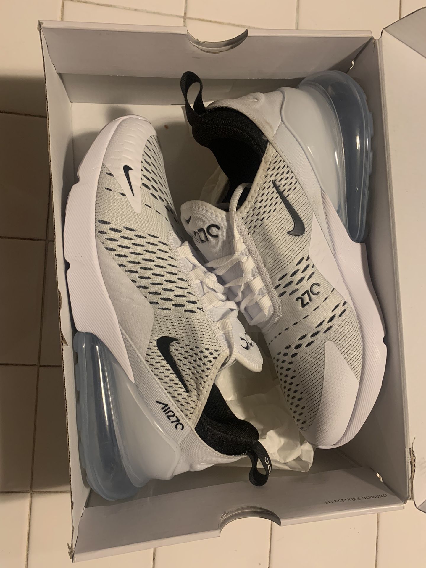 W air max 270 size 10