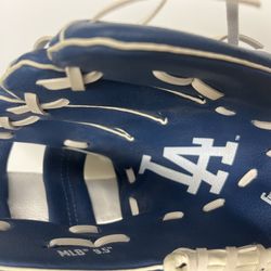 Dodgers glove kids