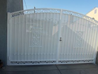 New swing door