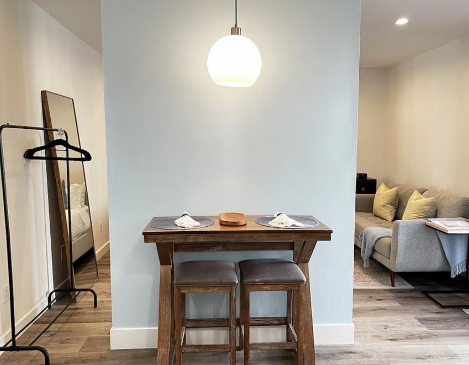 Bar Stool dining Table