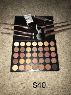 Makeup bundles