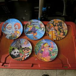 Ronald McDonald Dinner Plates