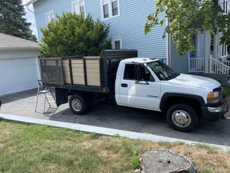2005 GMC 6.0 Gas 70,000 Miles 3500 Dump Body