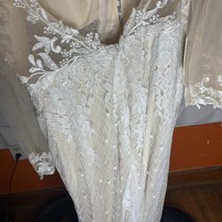 Liposa Wedding Dress