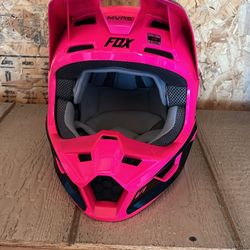 Fox Dirt Bike Helmet Size Small 