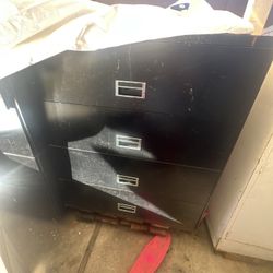 Metal Filing Cabinets