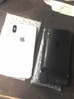 iPhone X silver and black 400.00 a pc