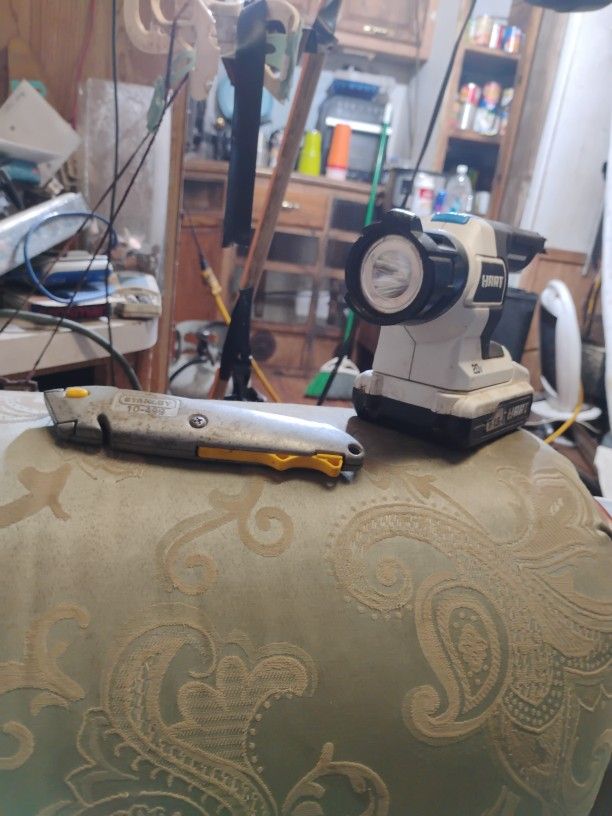 Tools 40 Yrs Worth Sockets Rachets Wrenches