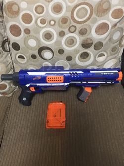 NERF RAMPAGE GUN