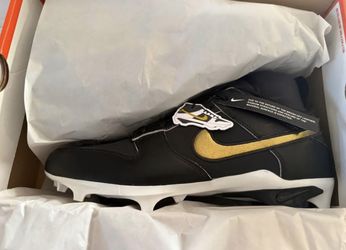 Nike alpha Menace Football cleats