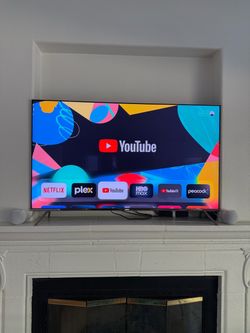 Samsung 55” KS8000 SUHD 4K HDR Smart TV (UN55KS8000) – Excellent Condition