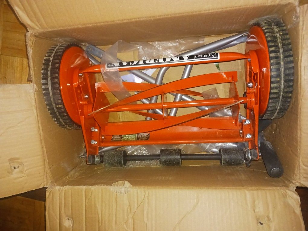 American Lawn Mower Company 14-in Real Push Mower