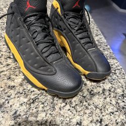 Jordan 13 Retro  ( Tomball Area)
