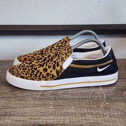 Nike Court Legacy Women's Slip-On Shoes Size 9.5