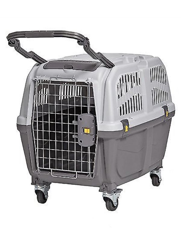 Dog Kennel with wheels for Sale in Stanwood, WA OfferUp