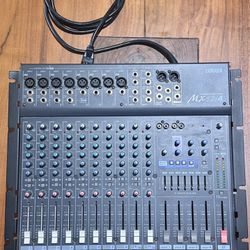 YAMAHA MX 12/4 Mixing Console 12 Channel/4-Bus