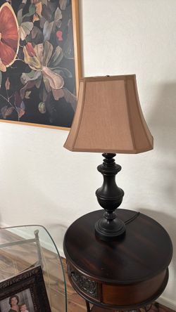 lamp w shade