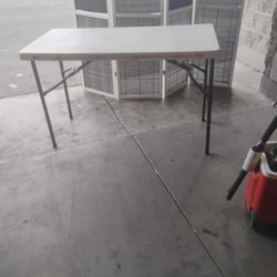Folding Table