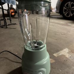 Glass Blender 
