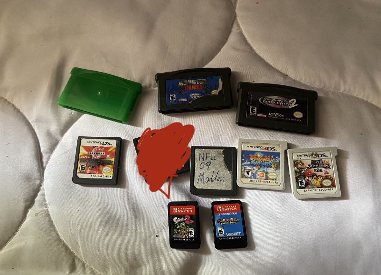 homoseksuel En smule indelukke 3DS, DS, GBA, Switch, And GameCube Game Lot for Sale in Gibsonton, FL -  OfferUp