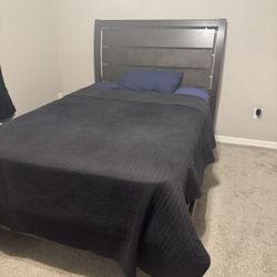Full Size Bed