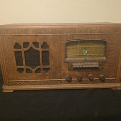 Antique 1937 Stromberg-Carlson Model 430-H Tube Radio- Fully Working,  Rare