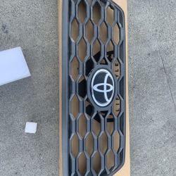 Toyota Tacoma Front Grill 