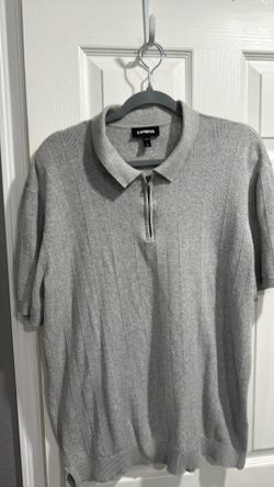 Men gray polo
