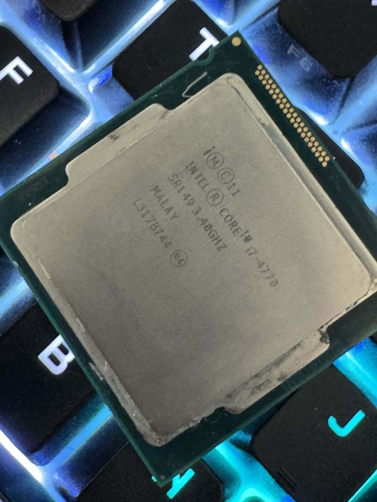 Intel i7-4770