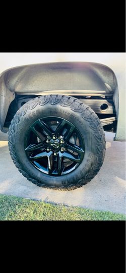 2022-24 Chevy Trail Boss wheels 18” $500.00 OBO