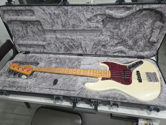 Fender Bass