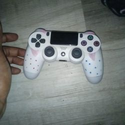PS4 Controller 