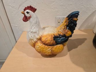 Ceramic Hen Figurine